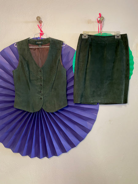 Suede Vest & Skirt Set, M