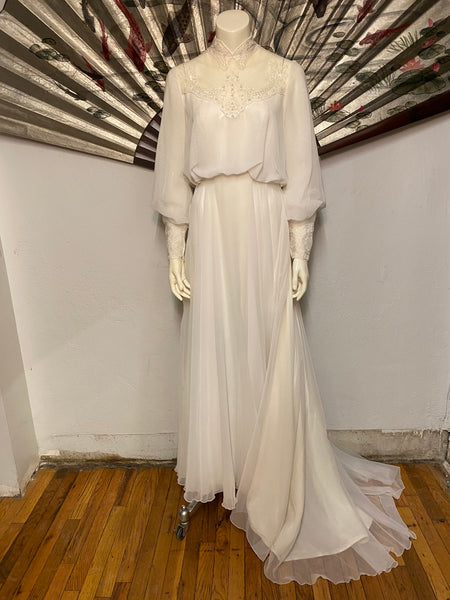 1970s Wedding Dress, S