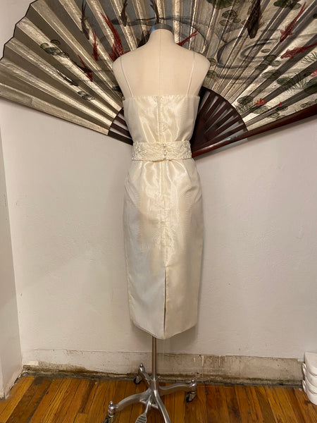 Spaghetti Strap Fitted Wedding Dress, L