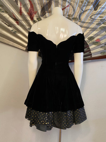 Off-the-shoulder Velvet Party Dress, S