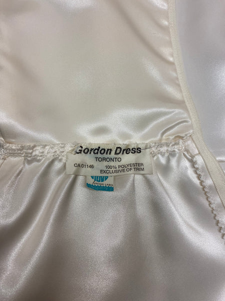 Fitted Spahetti Strap Wedding Dress, XS / S