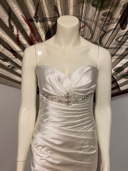Contemporary Strapless Wedding Dress, S / 4