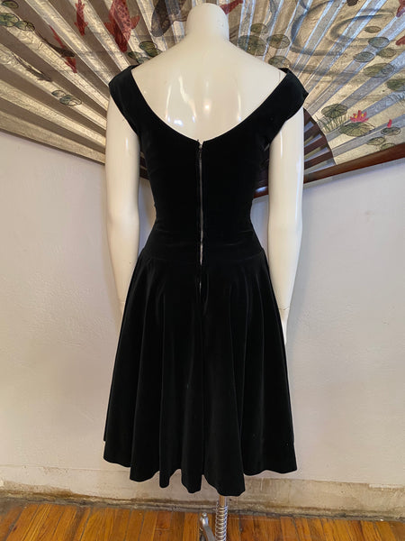 1950s Velveteen Dress, S