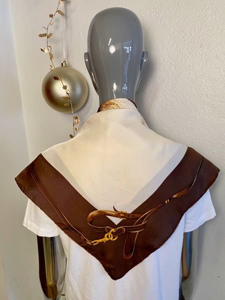 Gucci Basset Hound Print Scarf