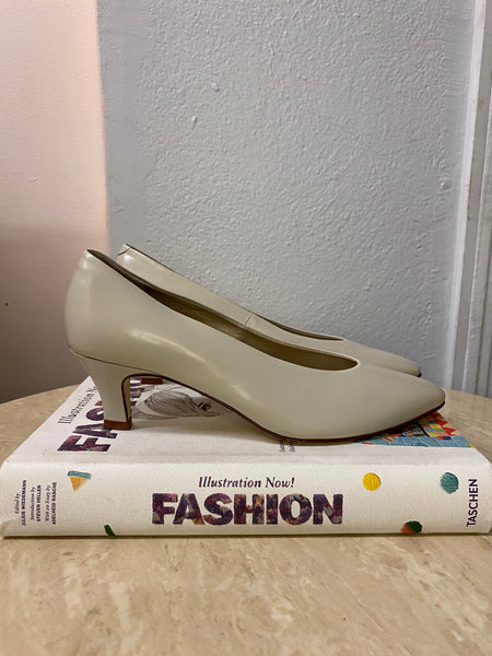Transit Low Heel Pumps, 8.5