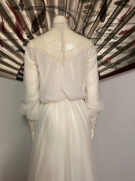 1970s Wedding Dress, S