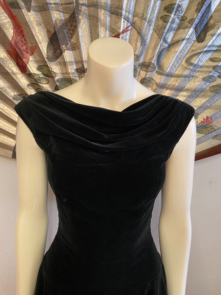 1950s Velveteen Dress, S
