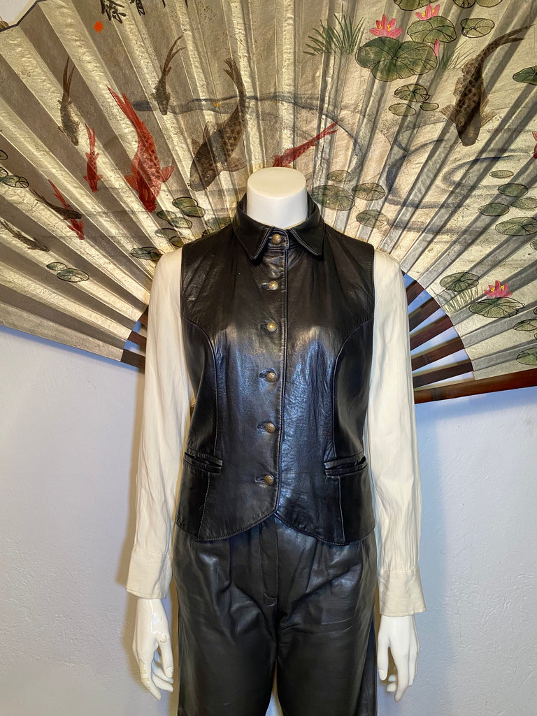Criss Cross Back Leather Vest, L – ParisCalling